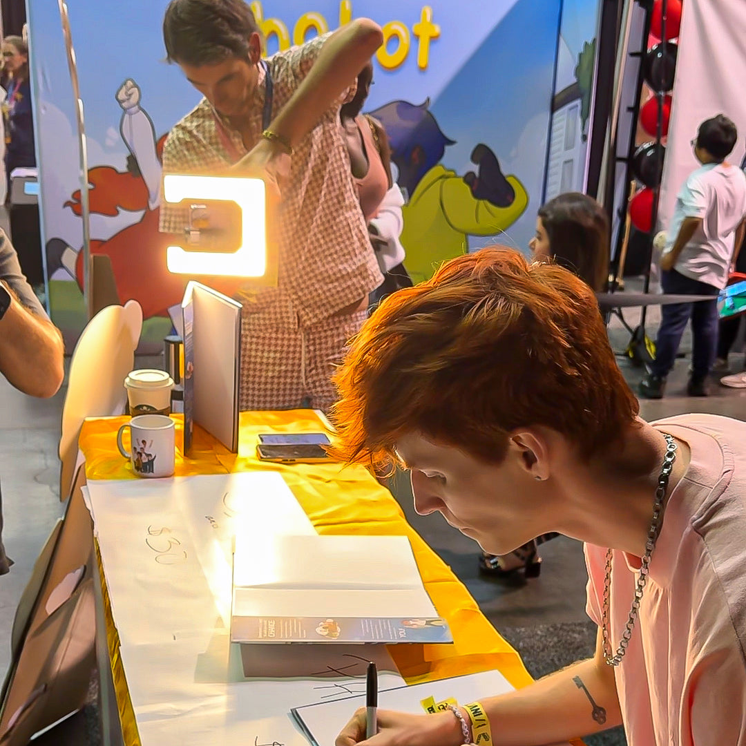 UltraLite + UltraPod Content Creator Kit